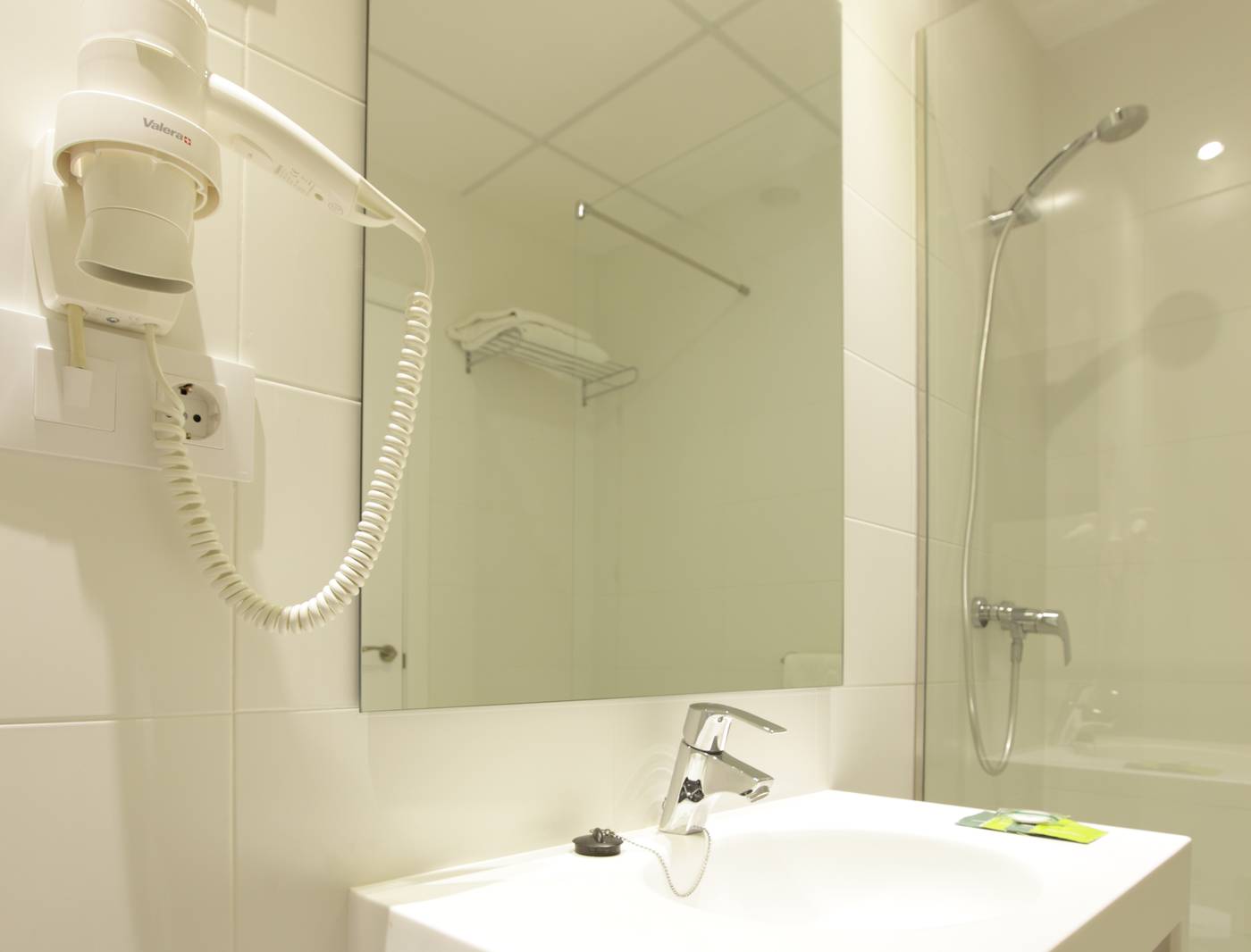 Alameda-Hotel-Room-23