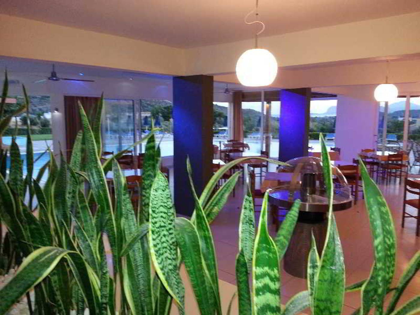 Zoes-Hotel-Restaurant-60