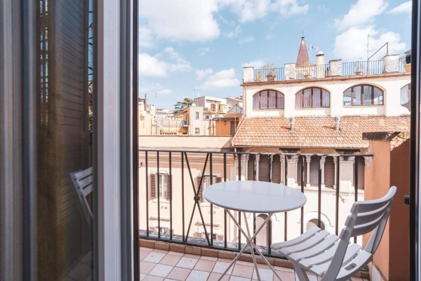 Golden-Rooms-Terrace-2