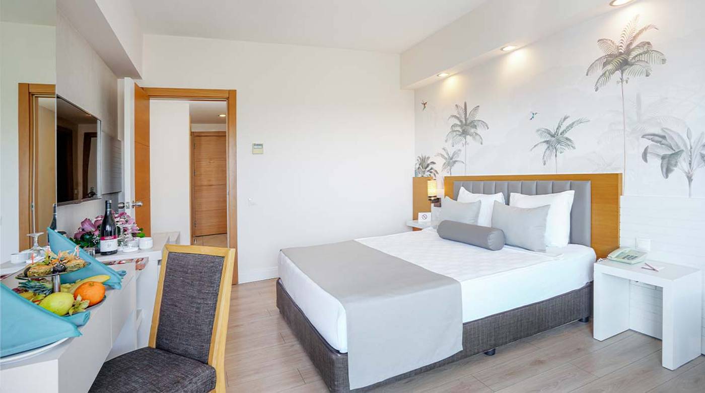 Diamond-Beach-Hotel---SPA-Room-20