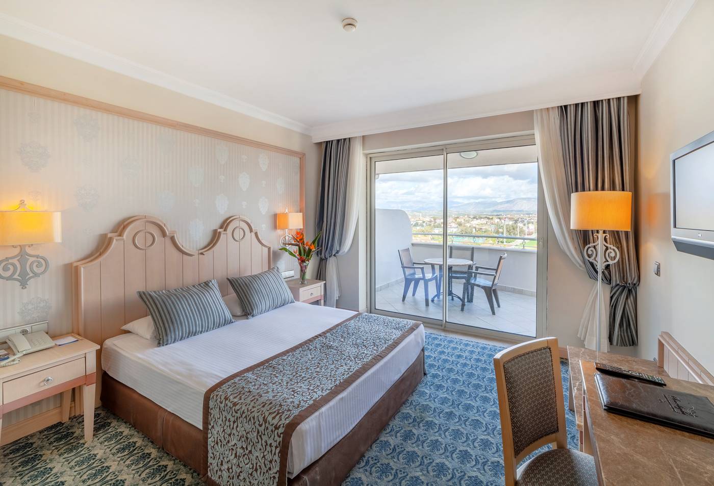 Starlight Resort Hotel