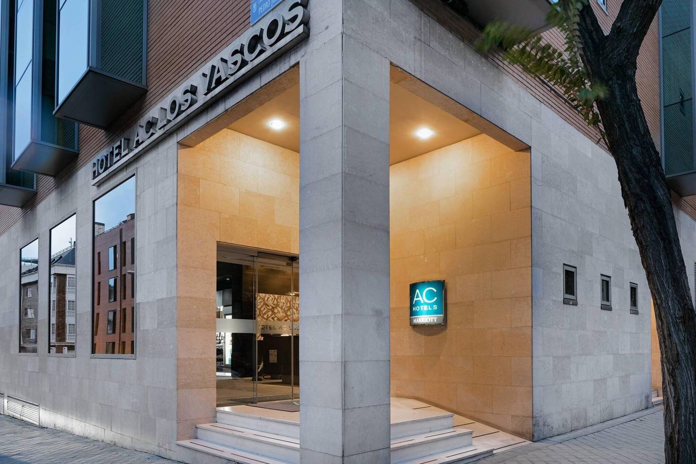 AC-Madrid-Los-Vascos-General-view-2