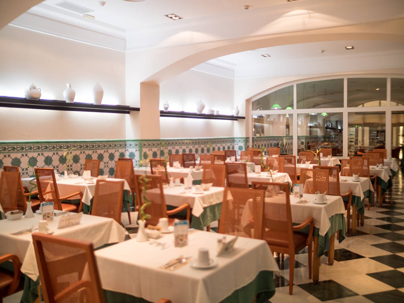 Spa-Senator-Cadiz-Restaurant-16