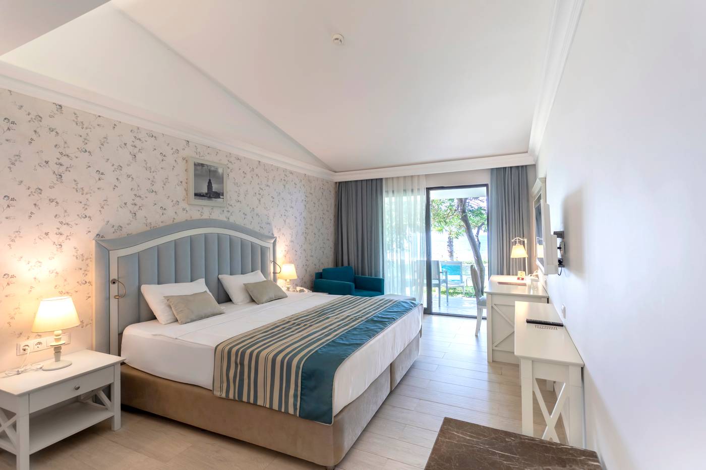 Horus Paradise Luxury Resort