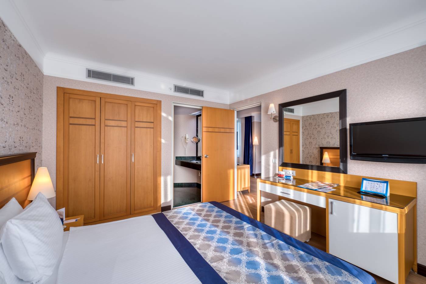 Porto-Bello-Hotel-Resort---Spa-Room-19