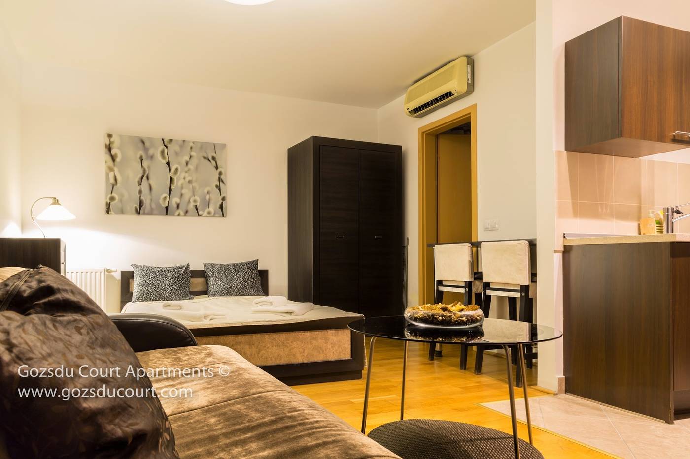 Gozsdu-Court-Room-23