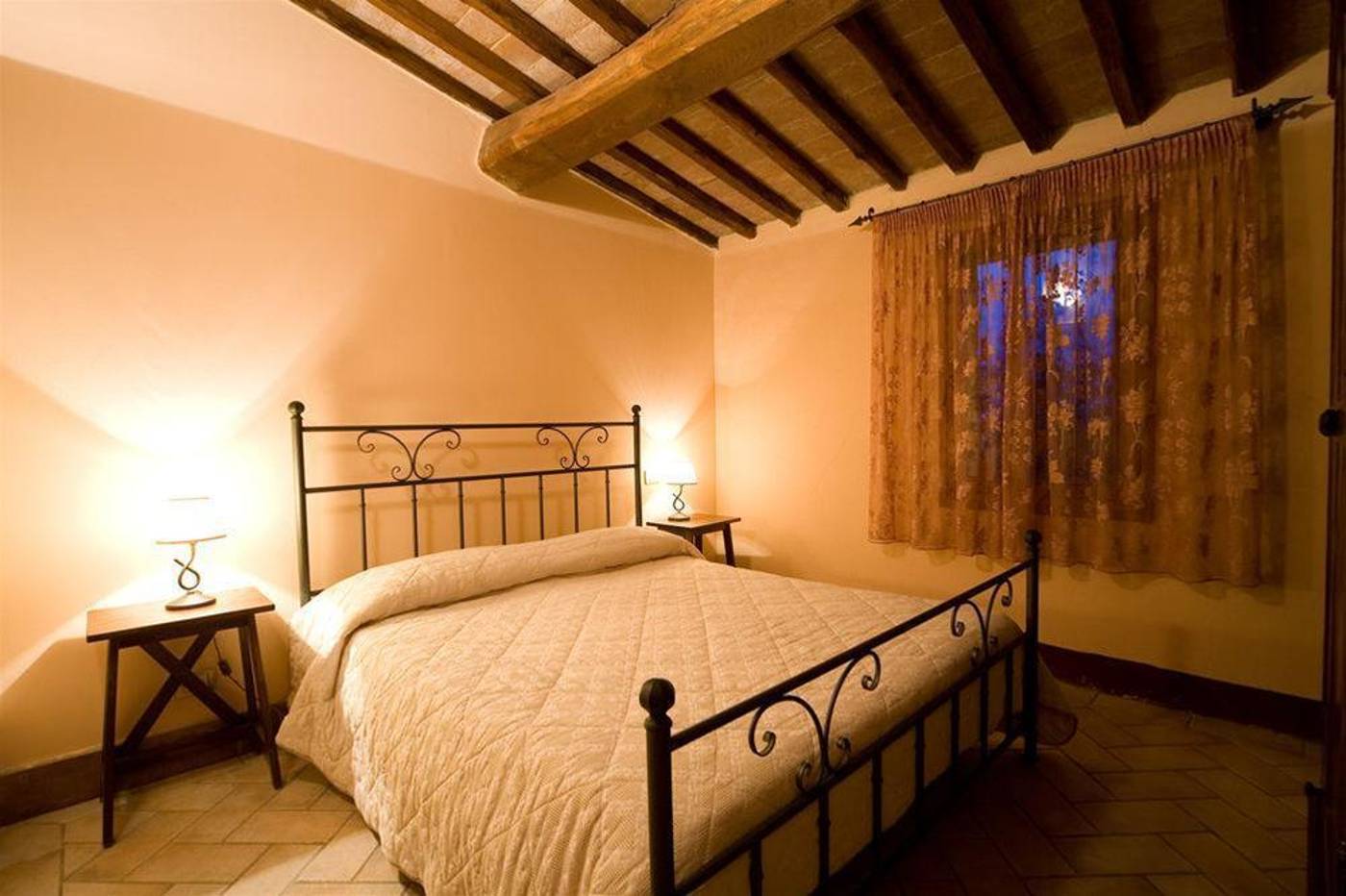 Antico-Borgo-Poggiarello-General-view-11