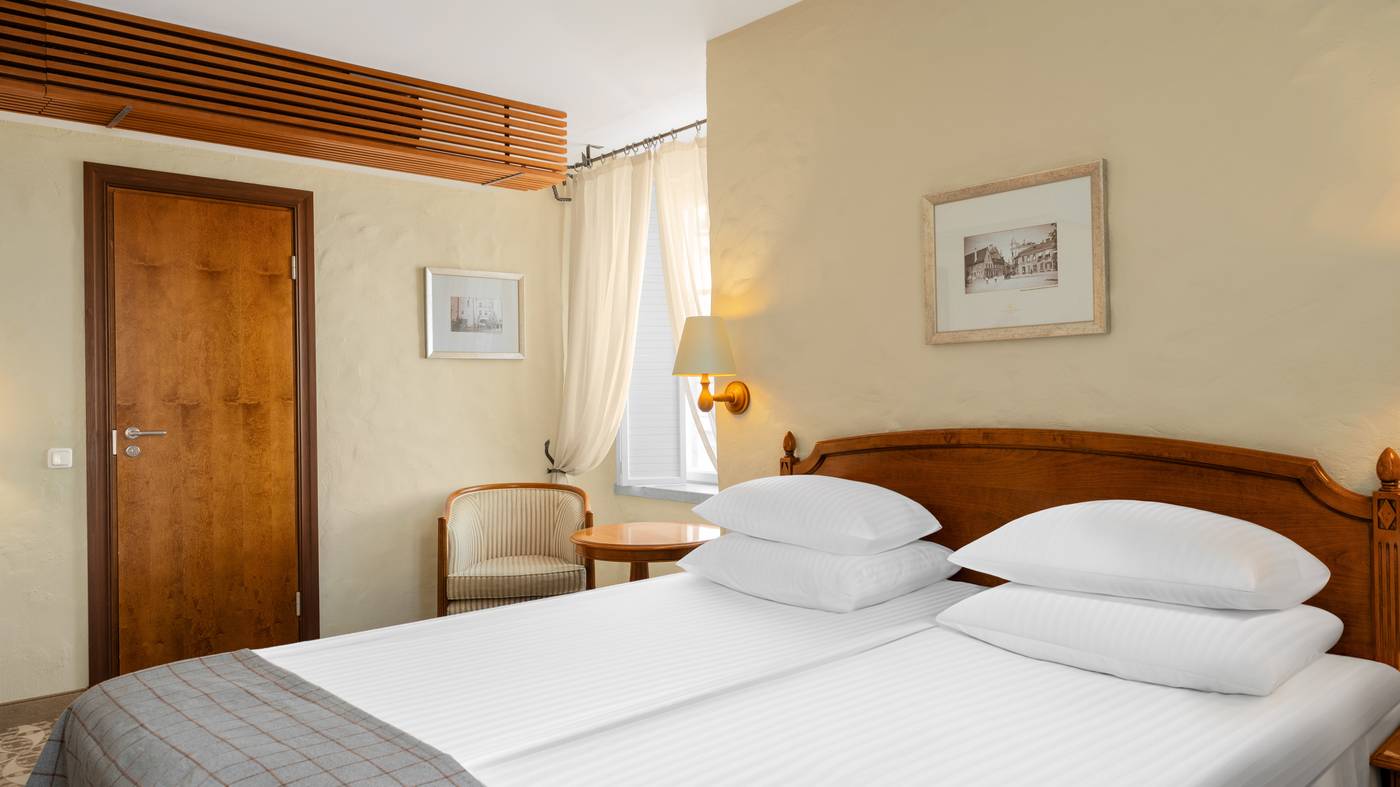 Rixwell-Collection-Savoy-Boutique-Hotel-Room-3