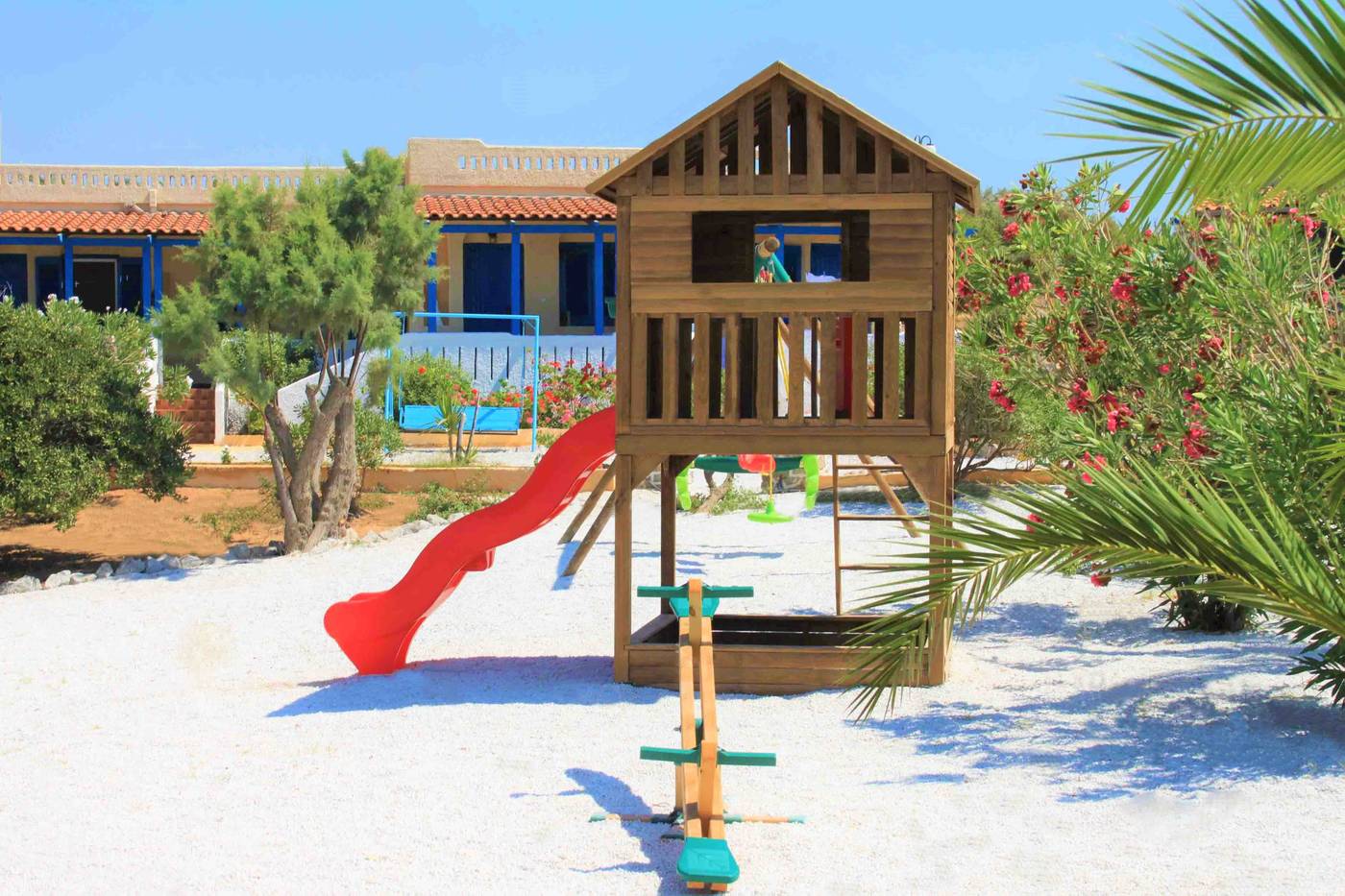 Zorbas-Hotel-Beach-Village-Sports-and-Entertainment-48