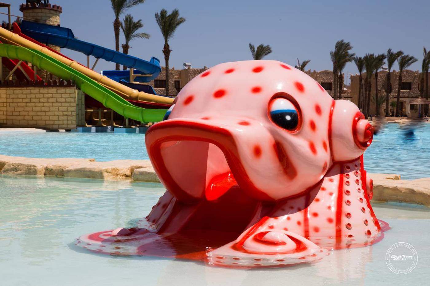 Royal Lagoons Aqua Park Resort & Spa