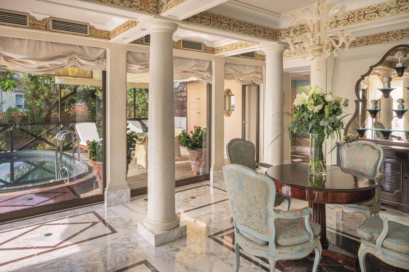 Hotel-Cipriani--A-Belmond-Hotel--Venice-Room-5