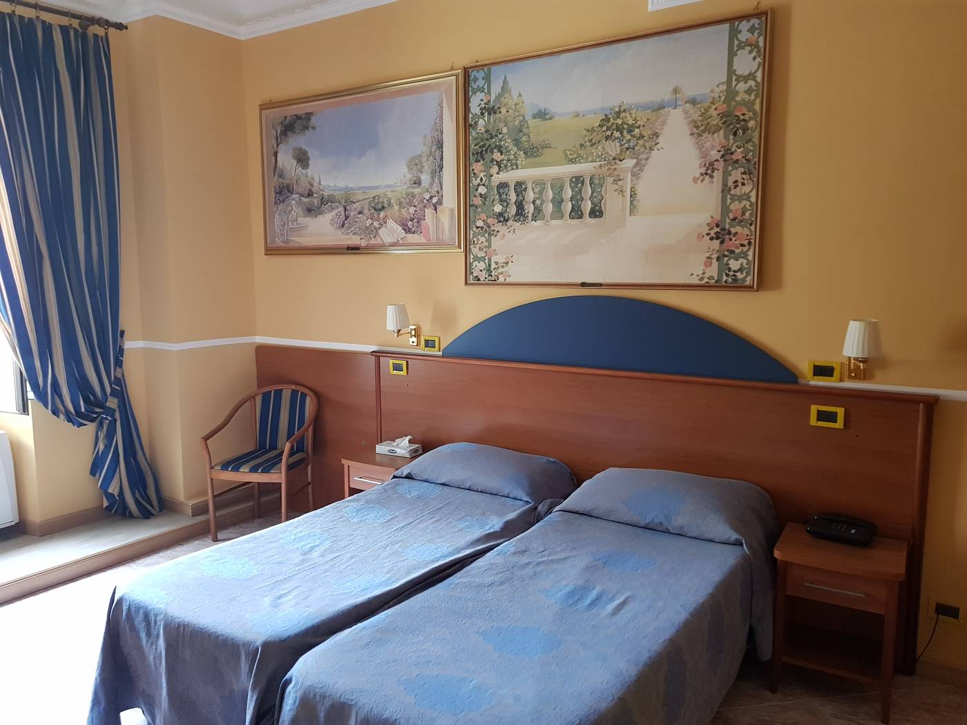 Hotel-Kennedy-Room-36