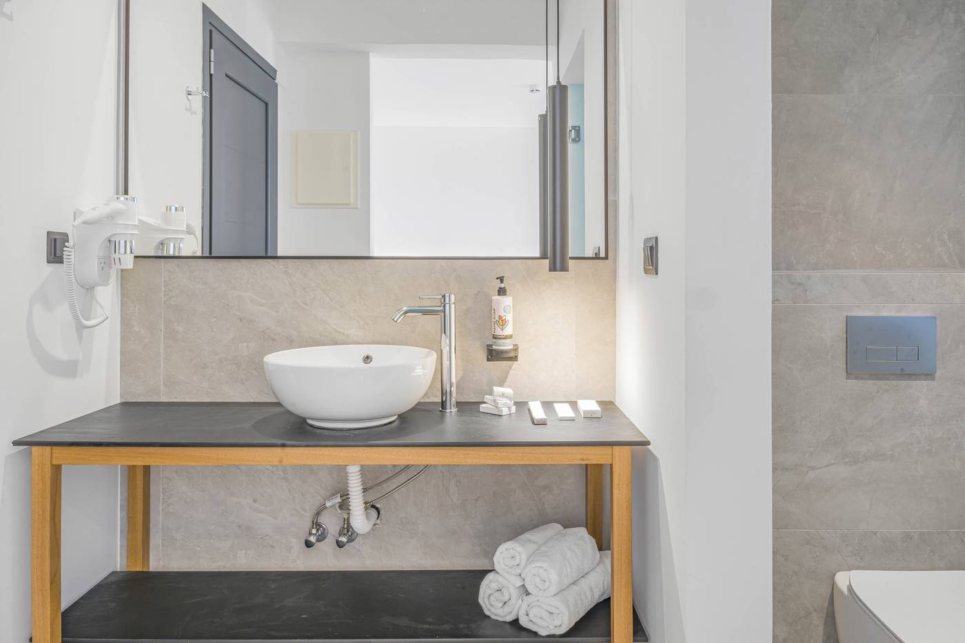 Panorama-Village-Hotel-Room-35