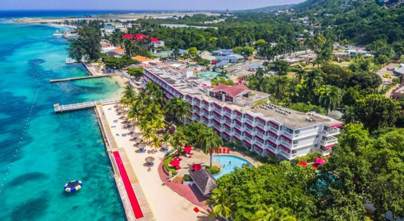 Grand-Decameron-Montego-Bay--A-Trademark-All-Inclusive-General-view-21