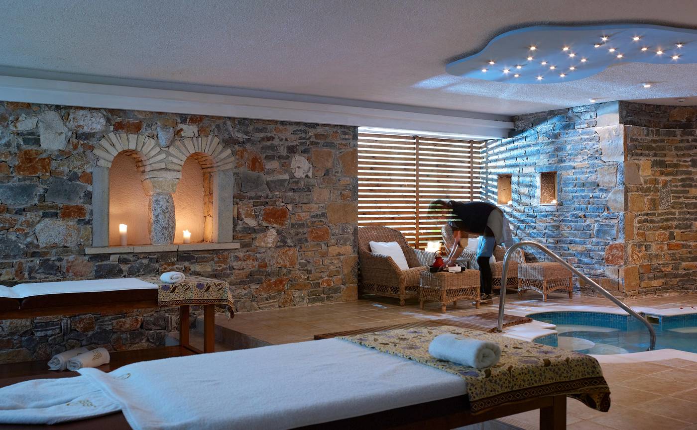 St-Nicolas-Bay-Resort-Hotel---Villas-Sports-and-Entertainment-52