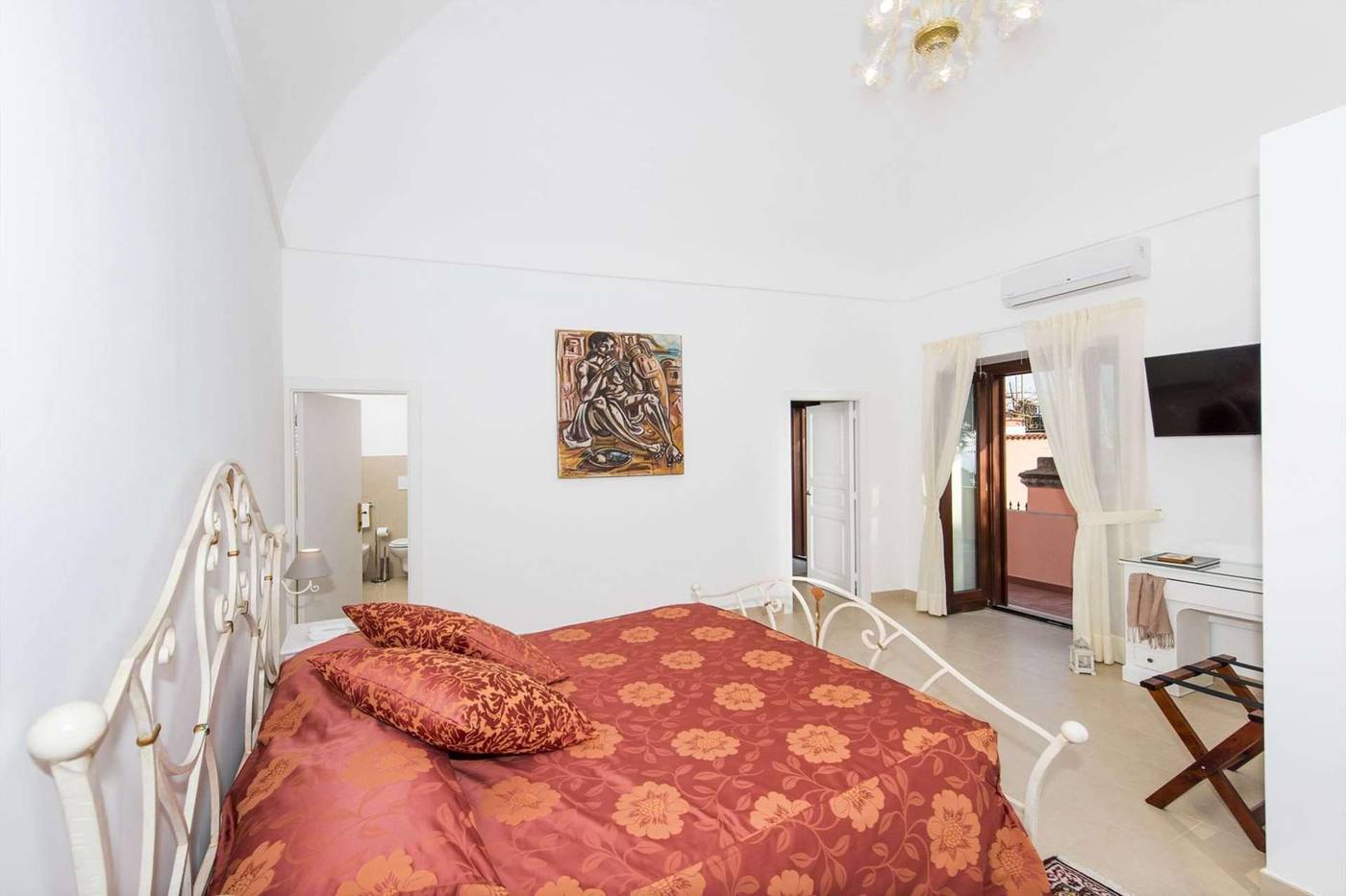 Hotel-Villa-Gabrisa-Room-13