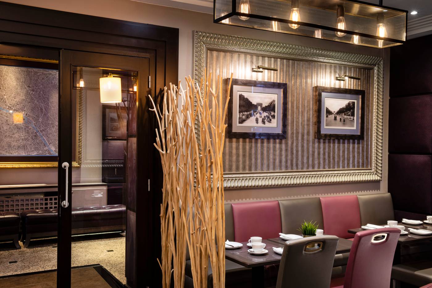 Elysees-Hotel-Restaurant-41