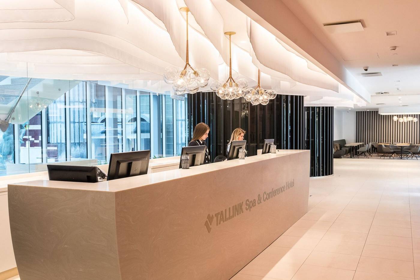 Tallink-Spa---Conference-Hotel-Lobby-18