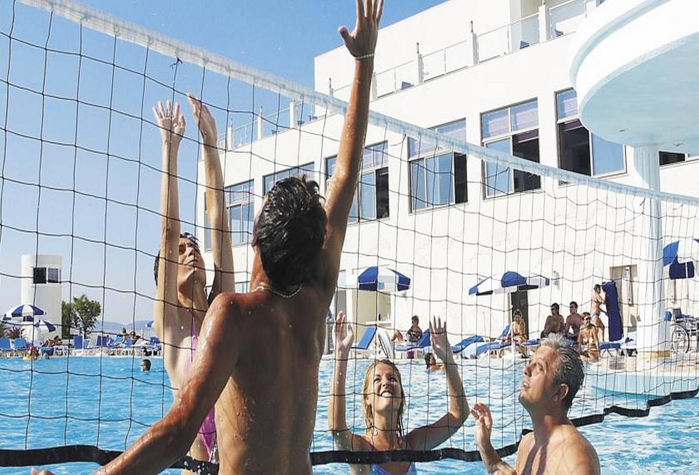 Korumar-Hotel-De-Luxe-Sports-and-Entertainment-8