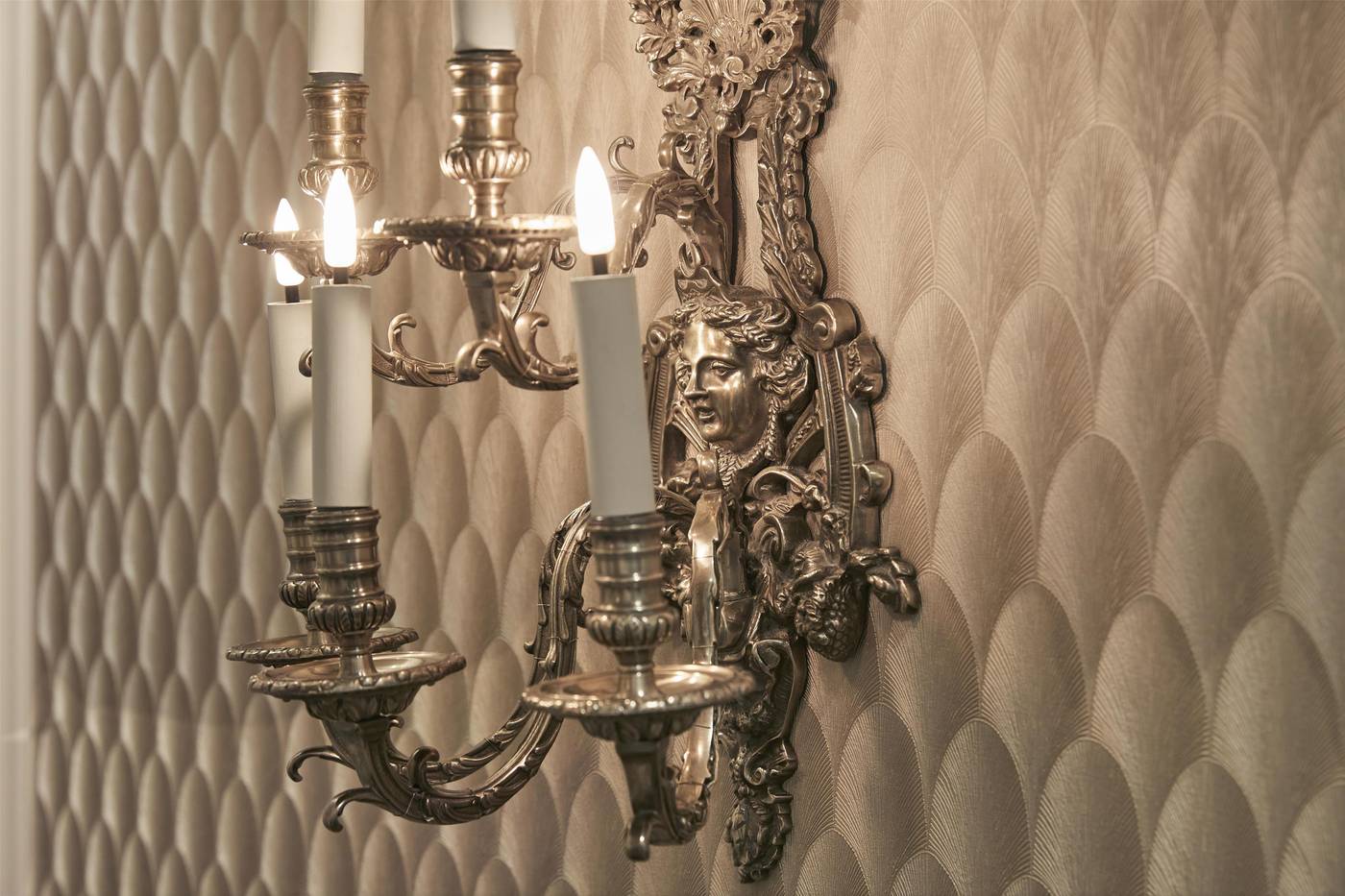 Hotel-Vier-Jahreszeiten-Kempinski-Munich-Room-104