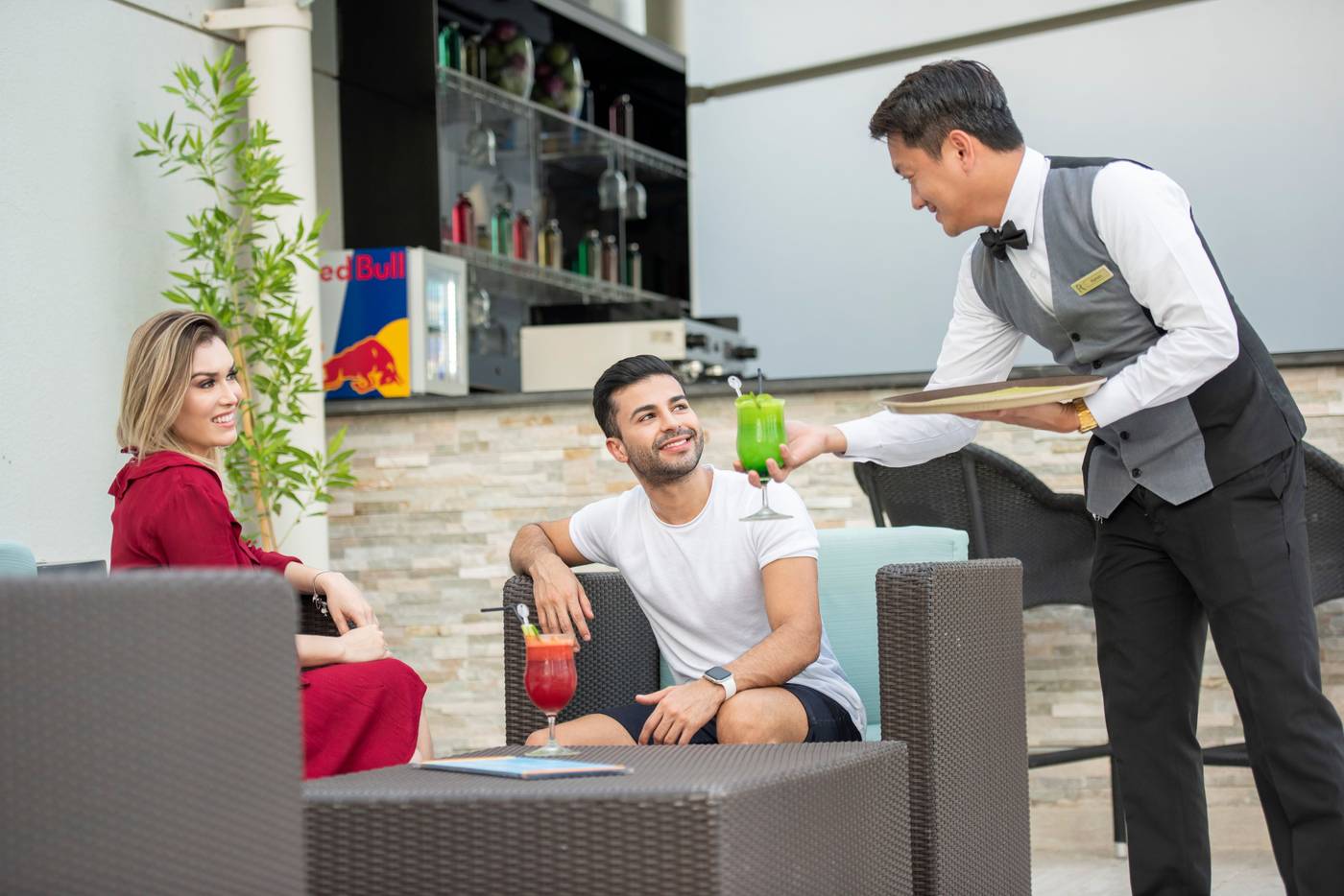 Rose-Rayhaan-by-Rotana-Bar-4