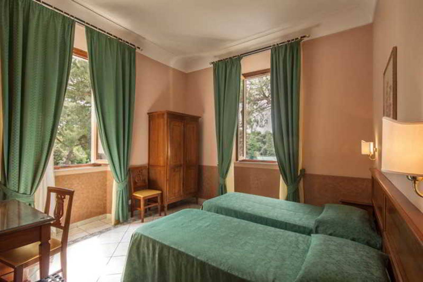 Albergo Chiusarelli-Italy-SIENA-Room-7