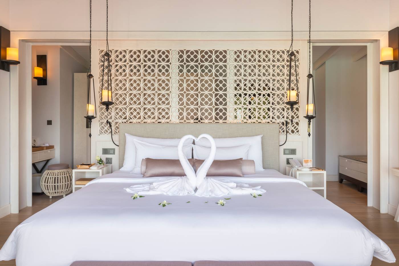 The-Shore-at-Katathani-Room-31