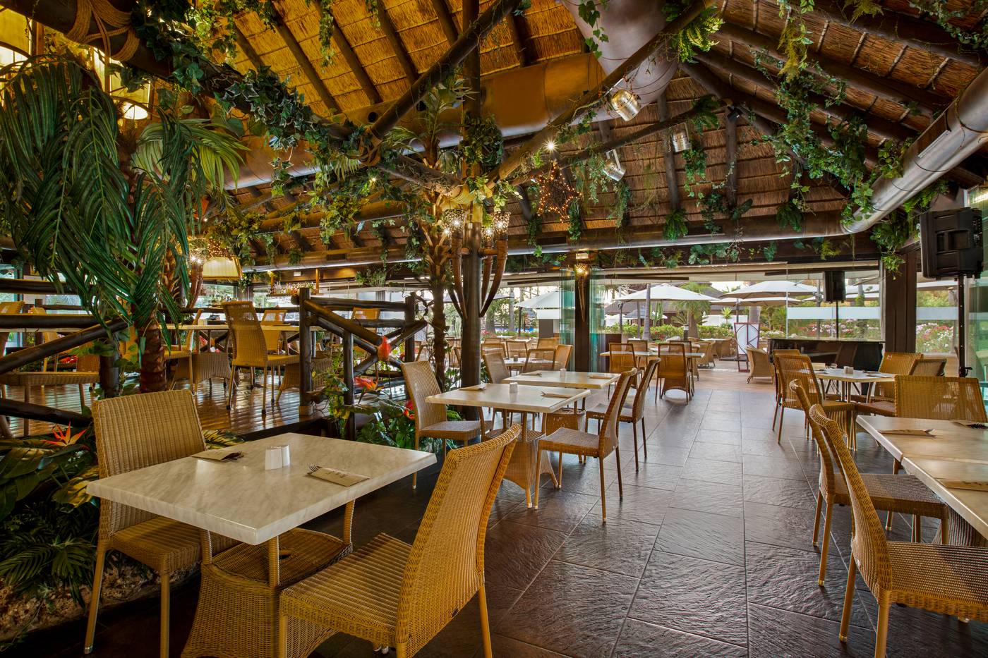 Ramada-Hotel---Suites-by-Wyndham-Costa-del-Sol-Restaurant-65