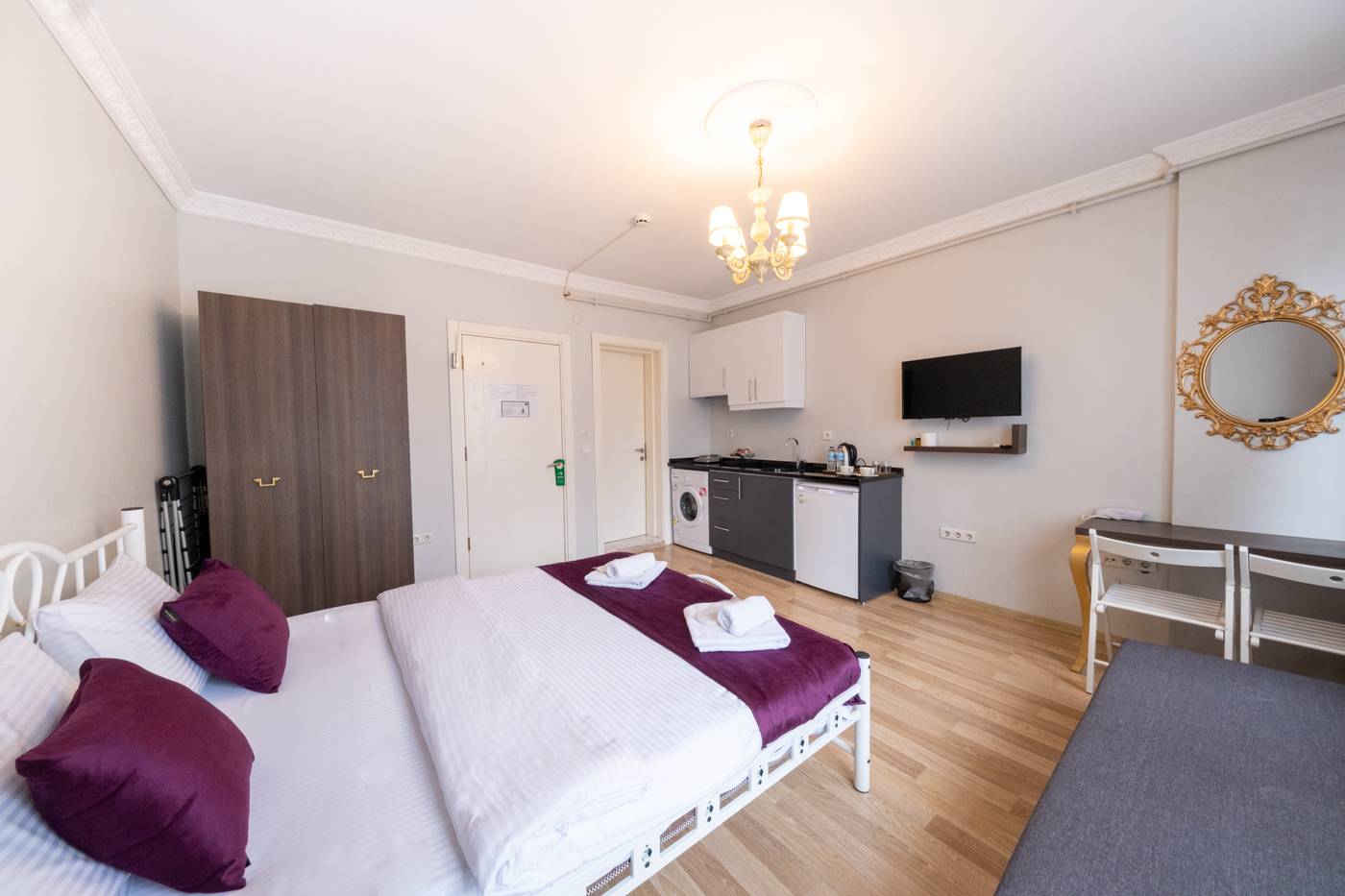 Frame-Galata-Hotel-Room-6