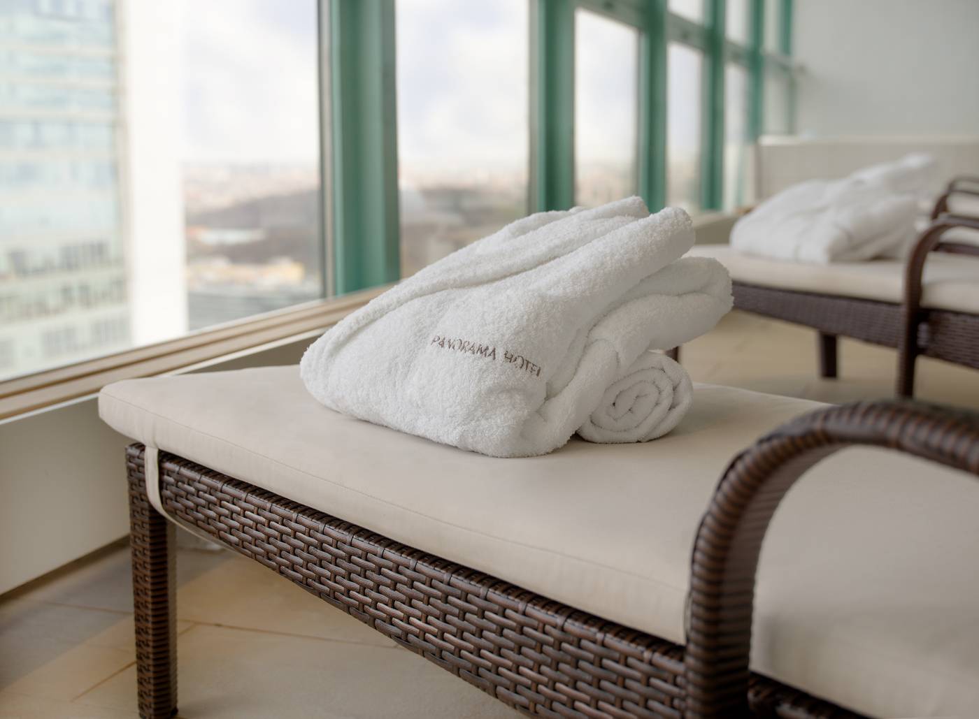 Panorama-Hotel-Prague-Pool-60