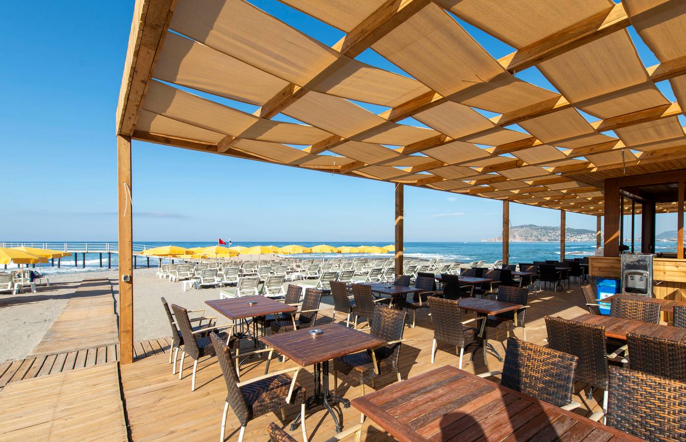 Grand-Kaptan-Hotel-Beach-62