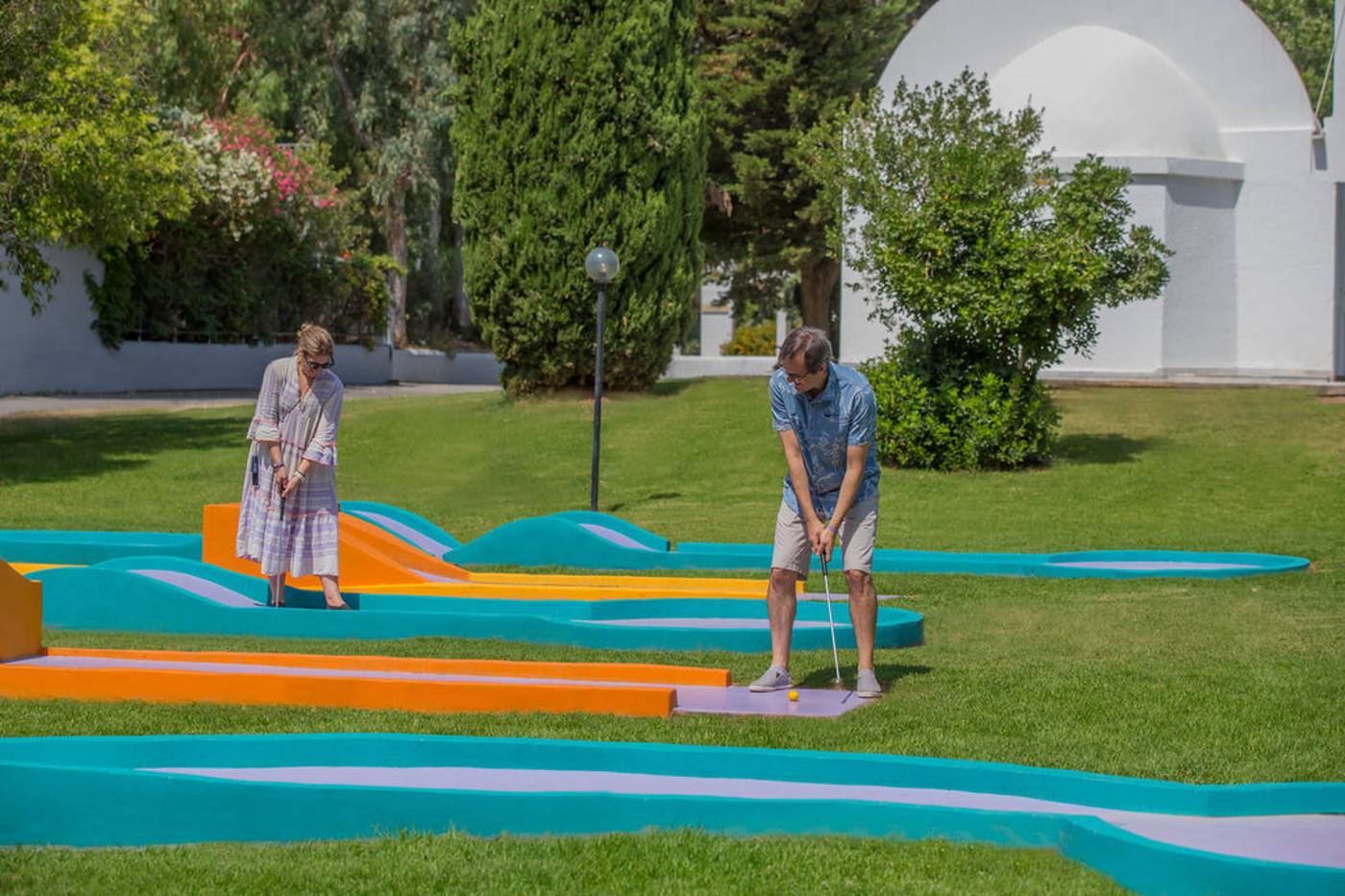 Golden-Coast-Hotel-and-Bungalows-Sports-and-Entertainment-61