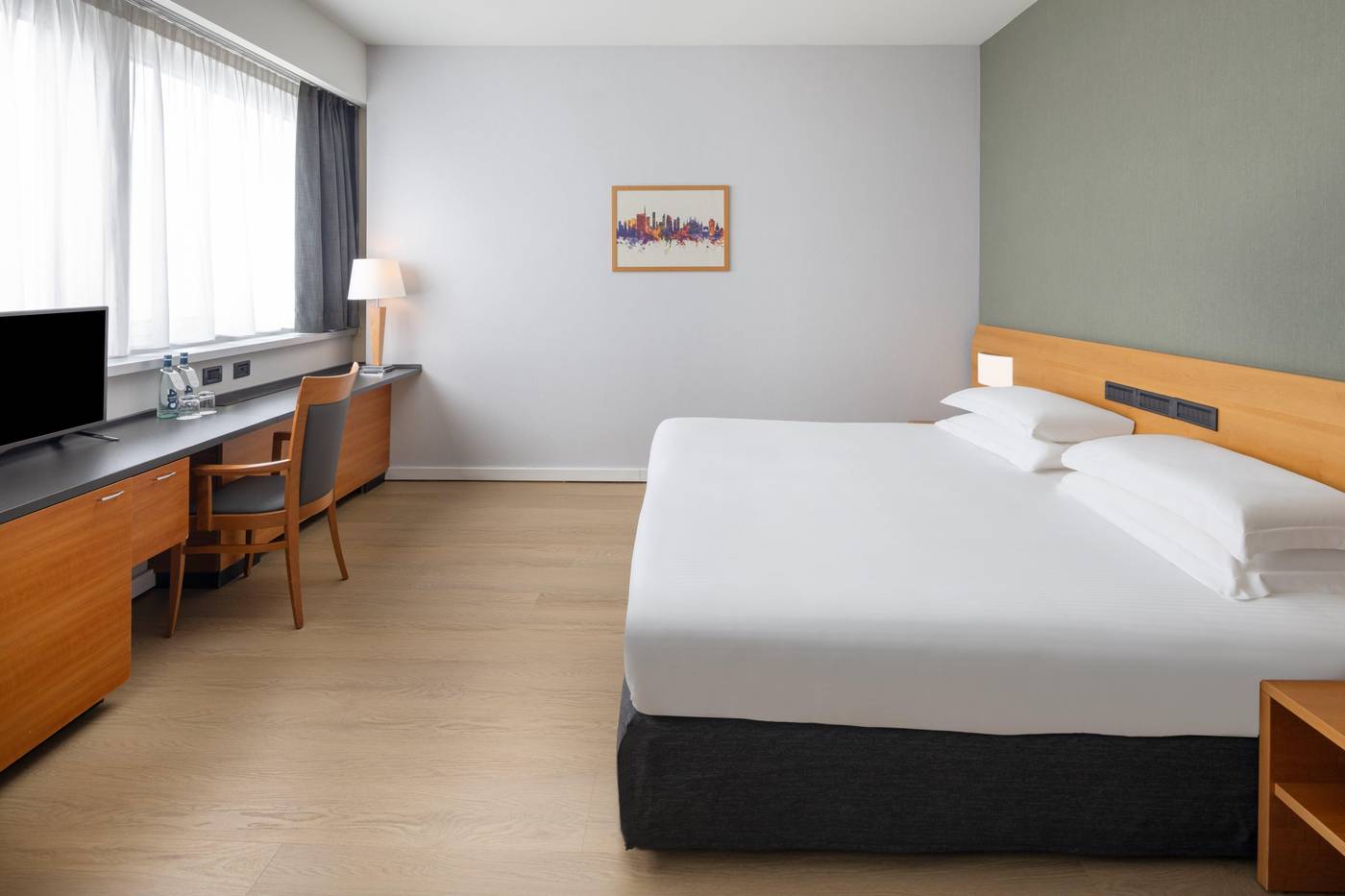 Crowne-Plaza-Milan-Linate-Room-35