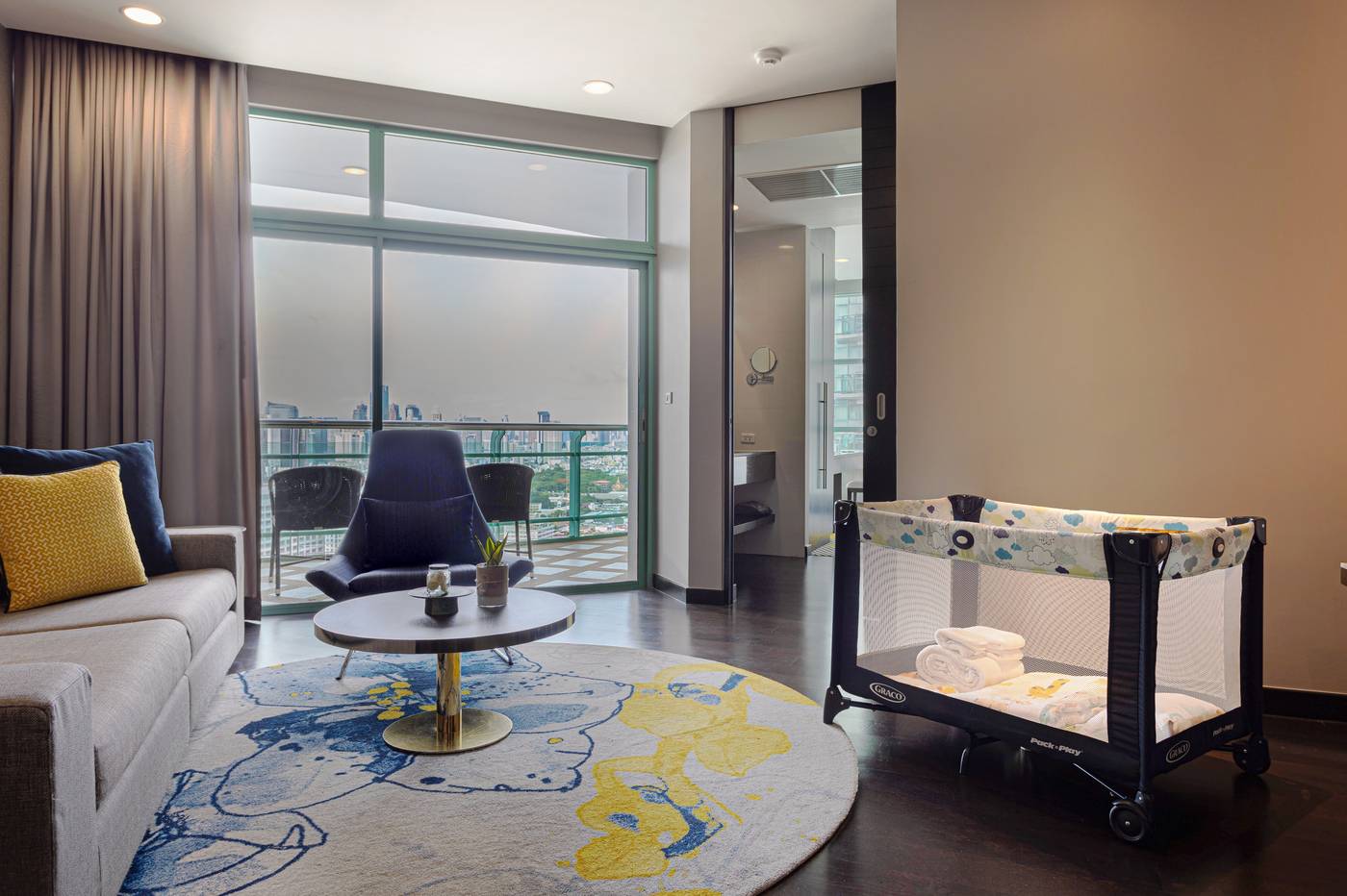 Chatrium-Hotel-Riverside-Bangkok-Room-11