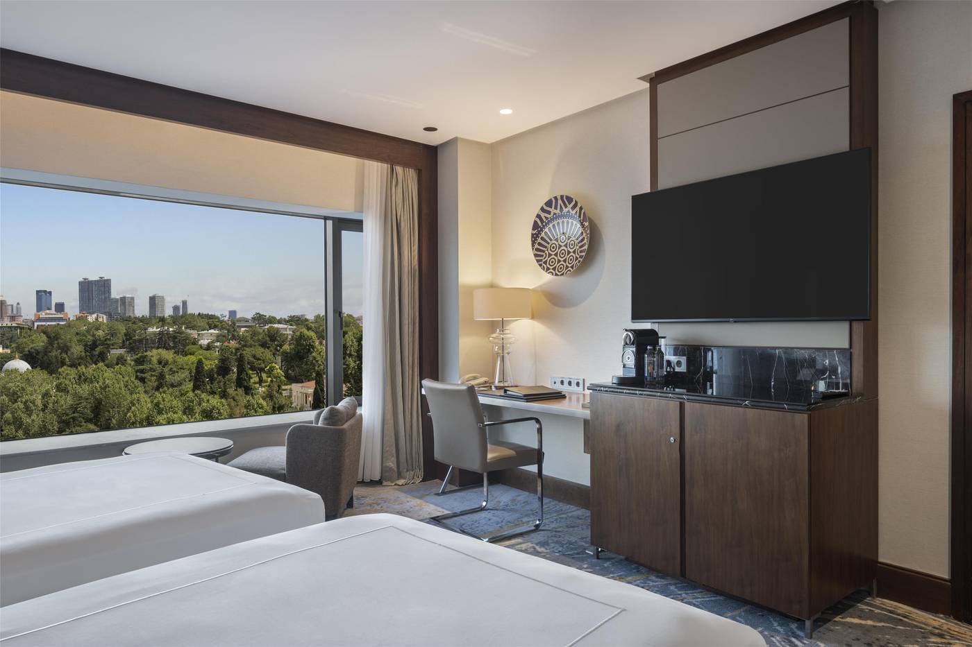 Conrad-Istanbul-Bosphorus-Room-42