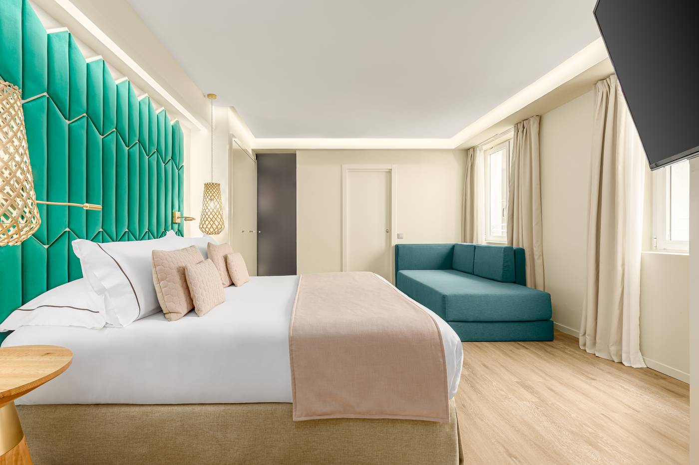 Room-Mate-Macarena-Room-21