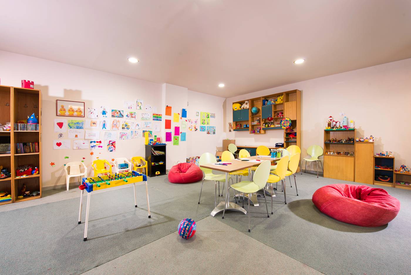 Kassandra-Palace-Seaside-Resort-Sports-and-Entertainment-61