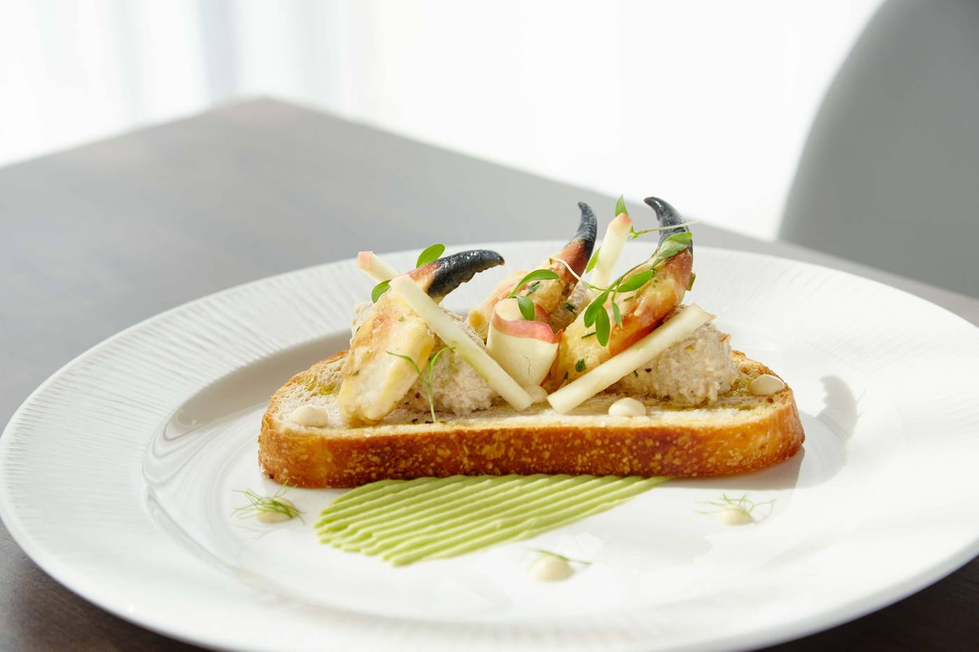 Holiday-Inn-Dublin-Airport-Restaurant-11