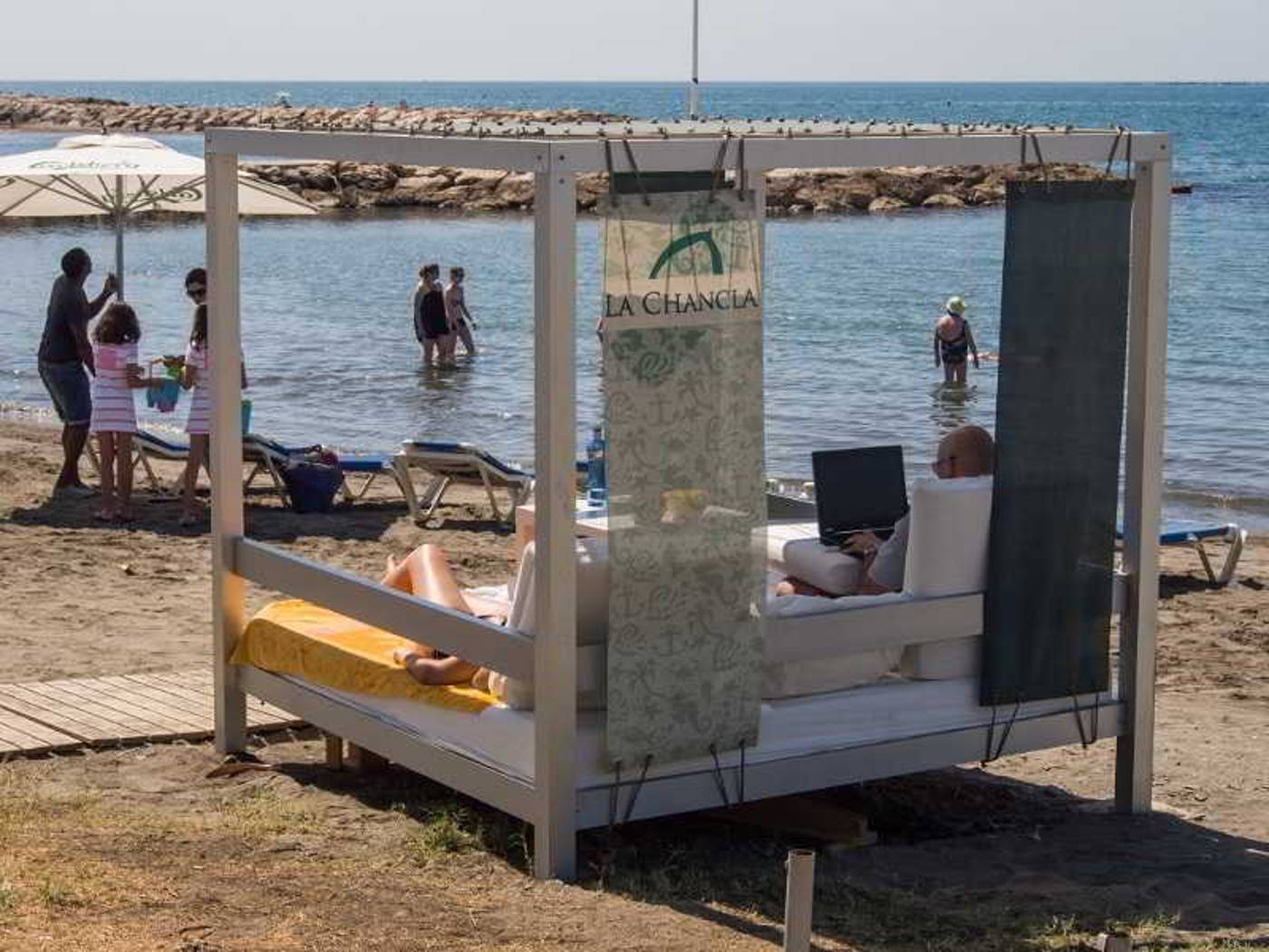 Hotel-La-Chancla-Beach-40