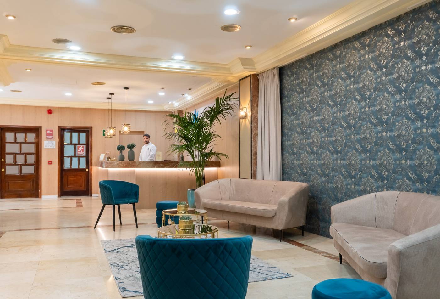 Hotel-Aeropuerto-Sur-Lobby-21