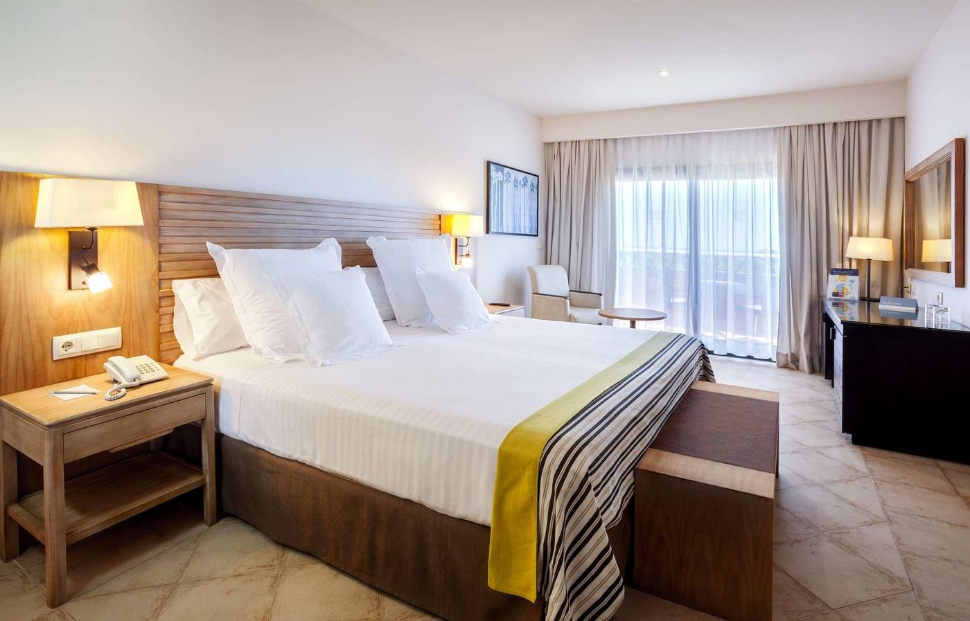 Barcelo-Punta-Umbria-Beach-Resort-Room-23