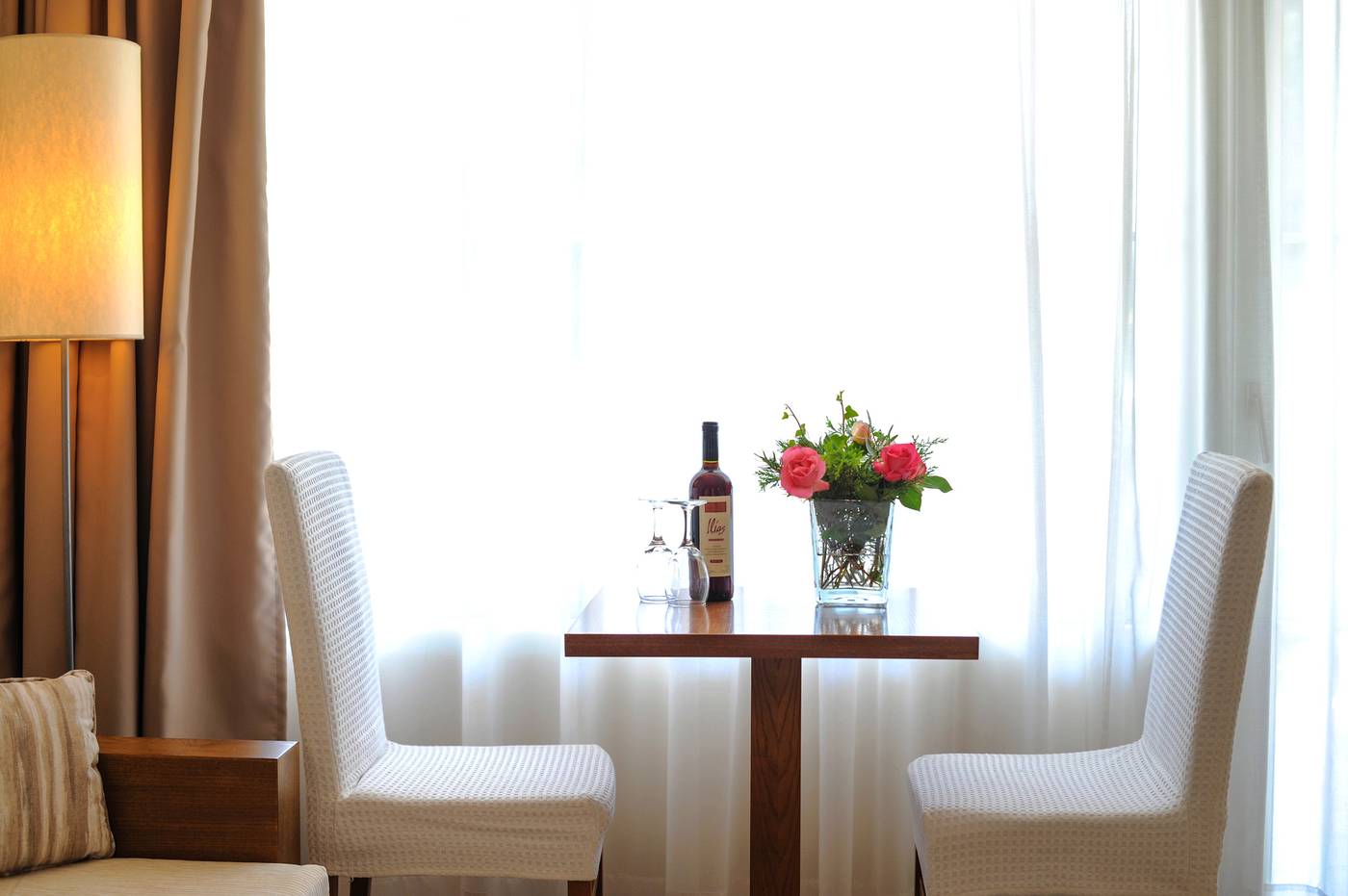 Mitsis-Alexander-The-Great-Room-33