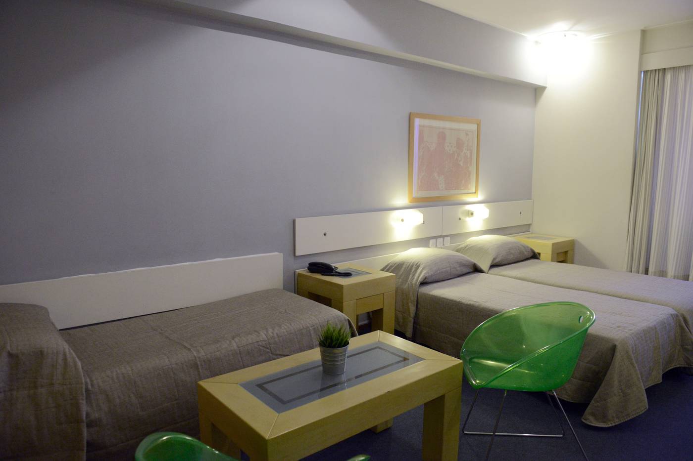 Dorian-Inn--Sure-Hotel-Collection-by-Best-Western-Room-29