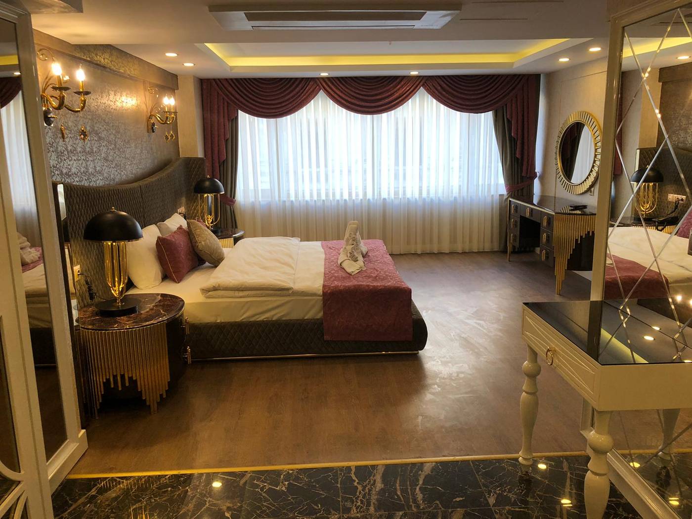 Burj-Al-Istanbul-Room-15