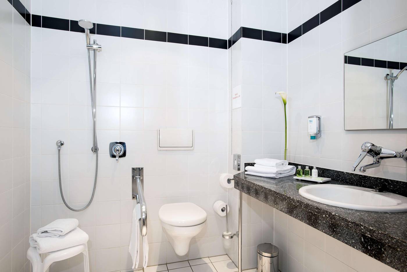 NH-Munchen-Messe-Room-24