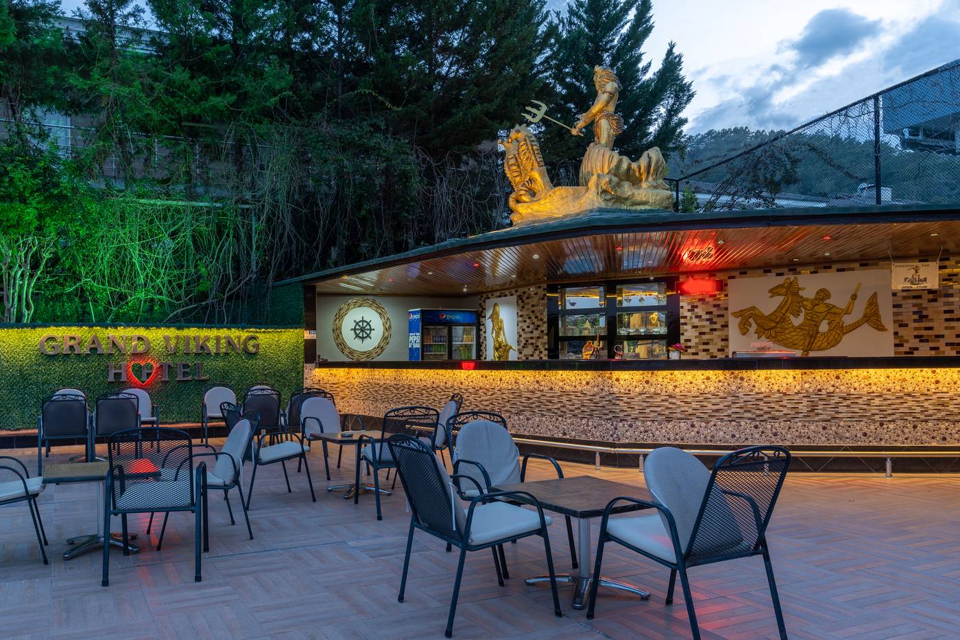 Grand-Vikin-Hotel-Bar-22