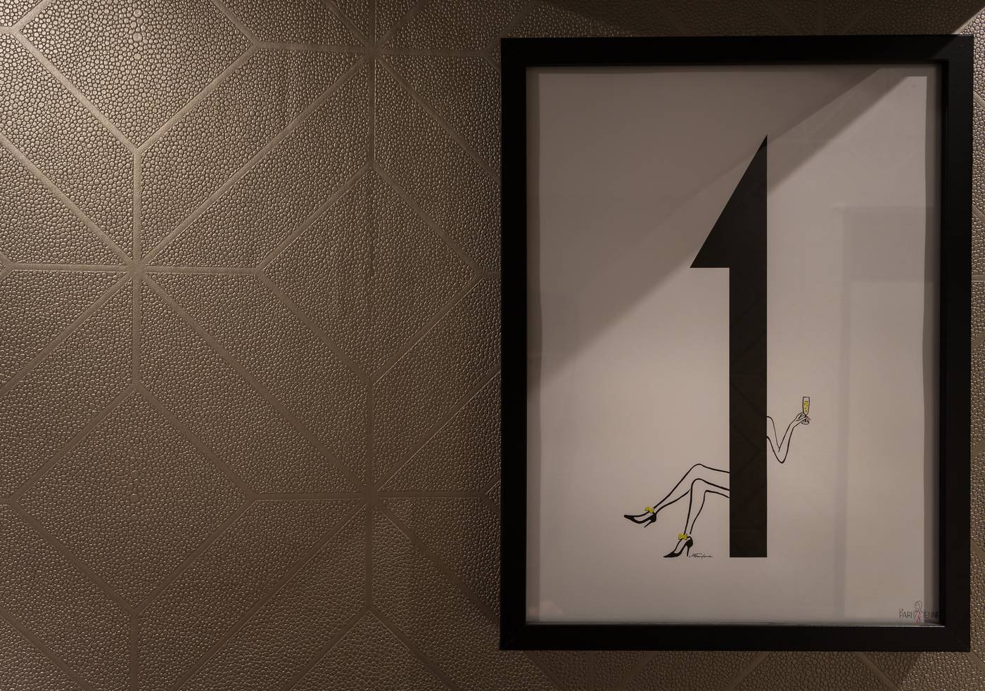 Hotel-La-Parizienne-Lobby-43