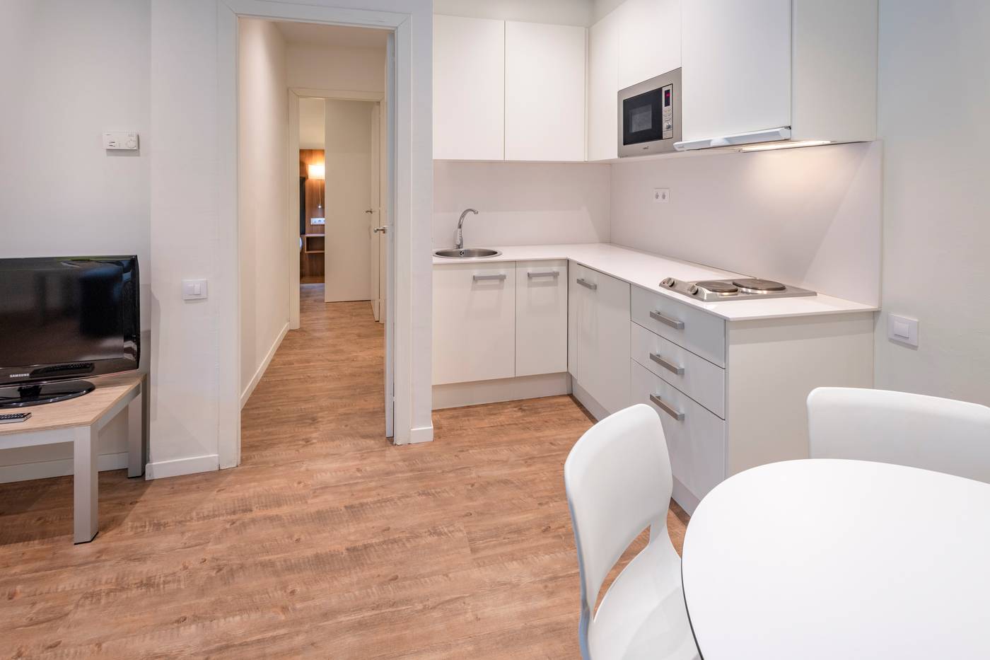 Apartamentos-Playa-De-Castelldefels-Room-16