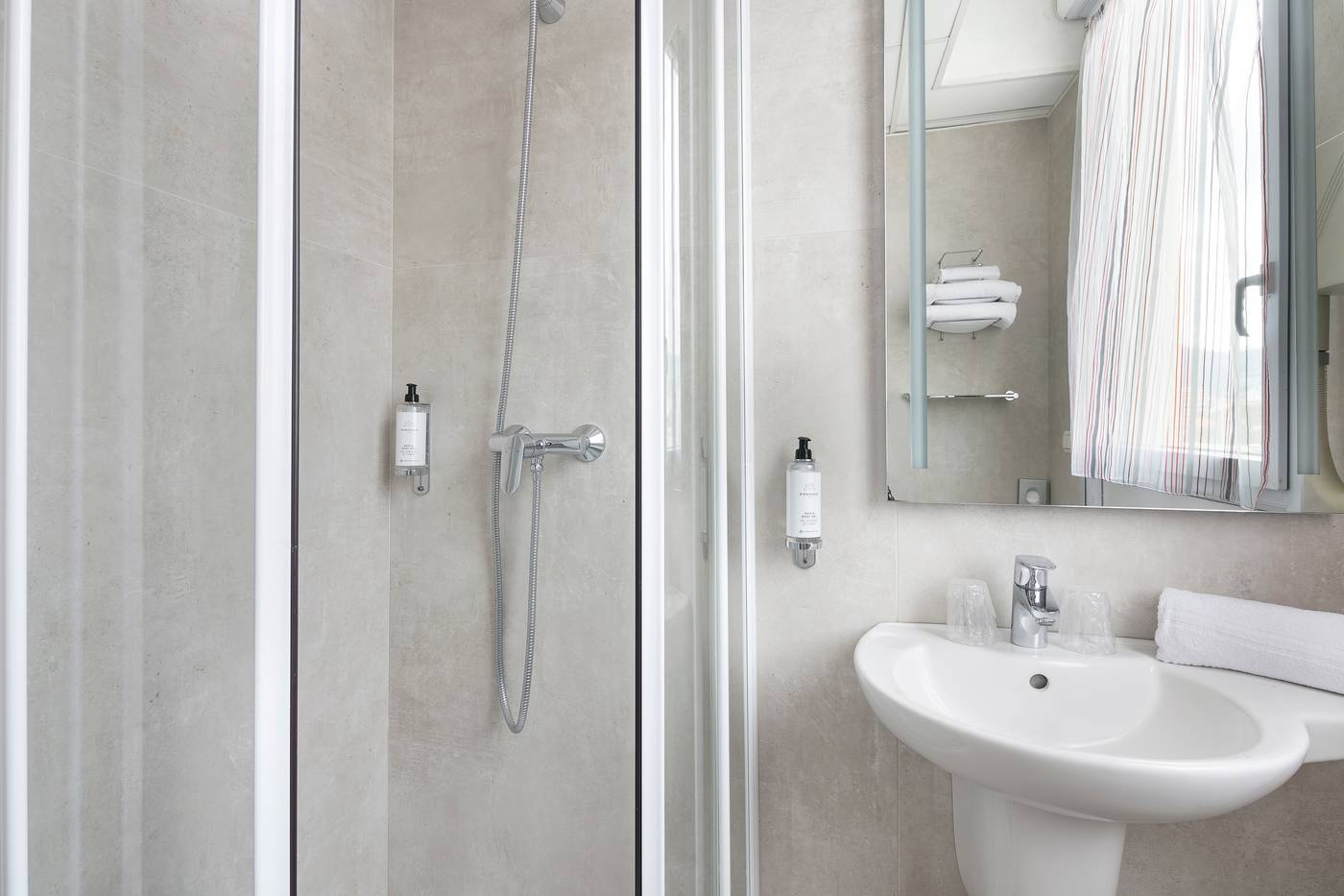 Hotel-L-Esterel-Room-15