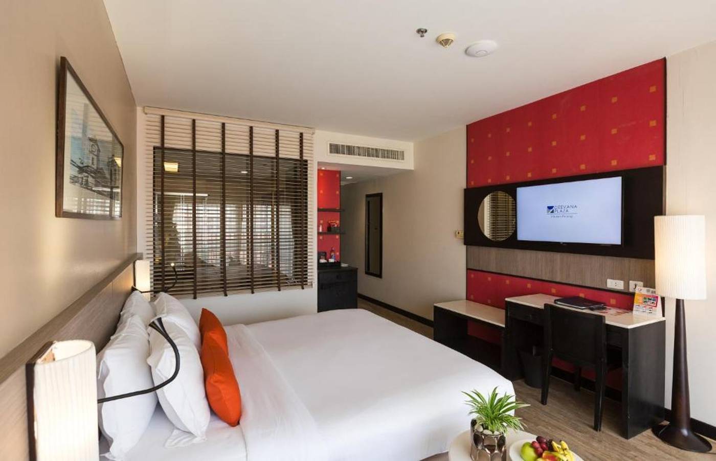 Deevana-Plaza-Phuket-Room-16